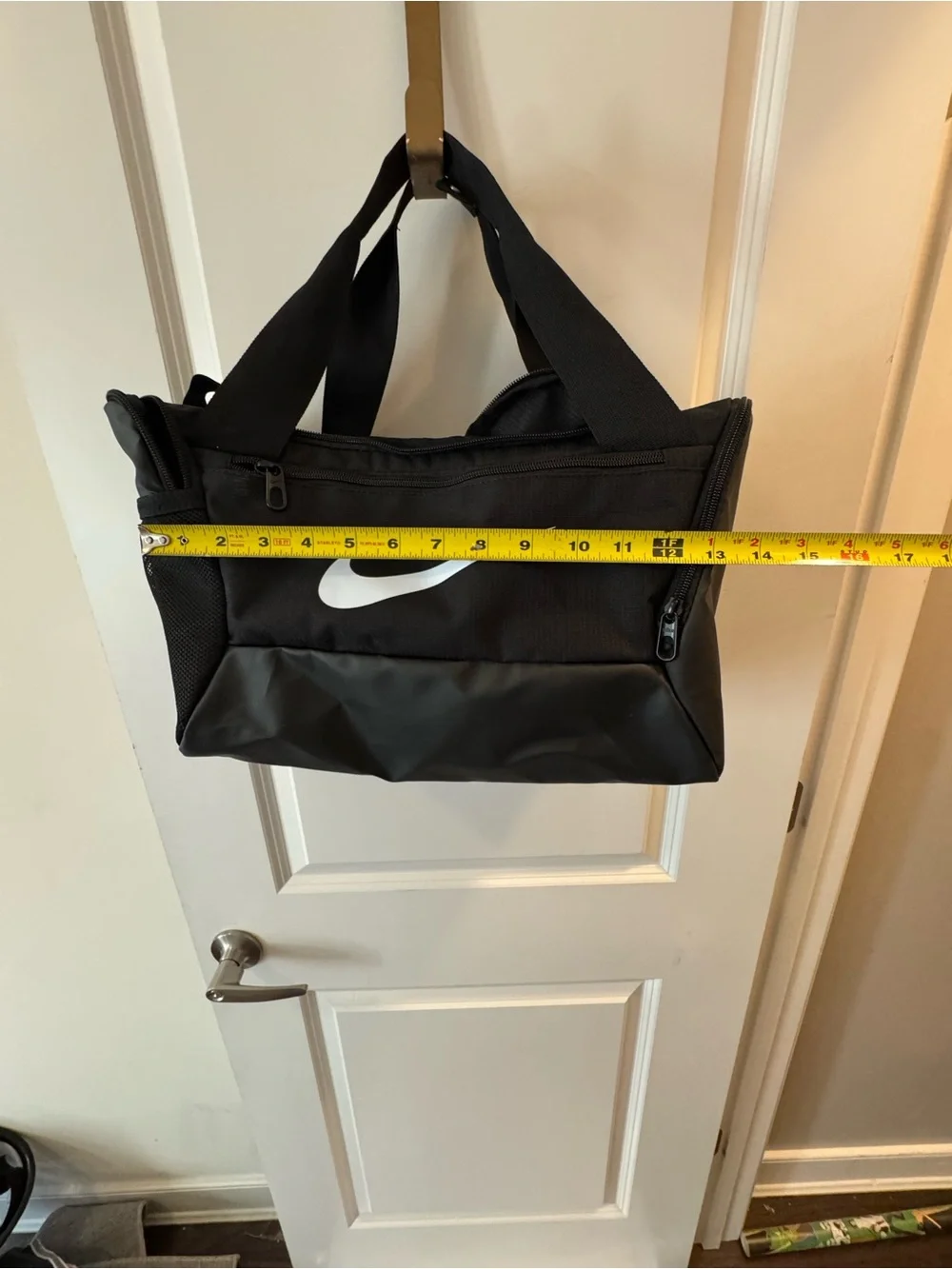 Nike Brasilia Black Duffel / Gym Bag – Shoe Compartment & Shoulder Strap